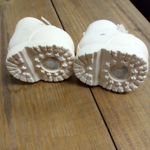 Vintage Furskins Off White Boots Shoes for Furskins Bear or Cabbage Patch Doll - Picture 5 of 6